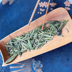 Premium Spring Pre-Qing Ming Long Jing Green Tea - Green Tea - - infusion.organic