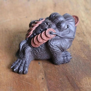 Ceramic tea frog figurine with coin - Figurines - Figurines, Tea Ceremony - infusion.organic