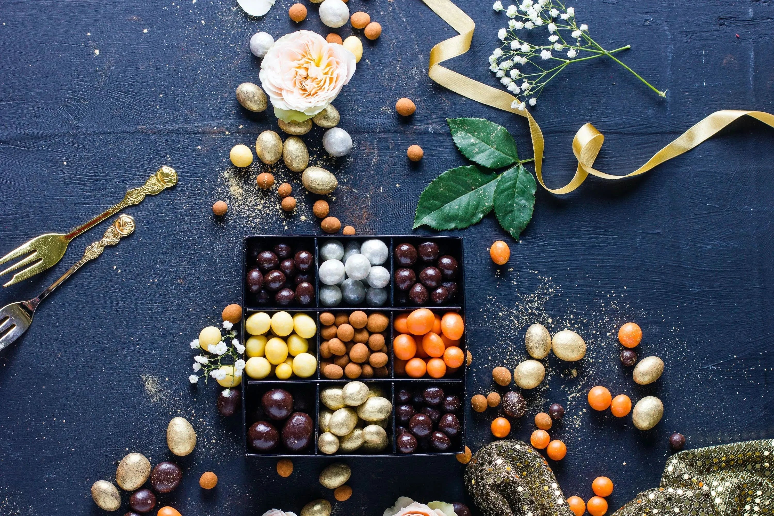 Box Of 9 Dragee Flavors - Chocolate - Chocolate - infusion.organic