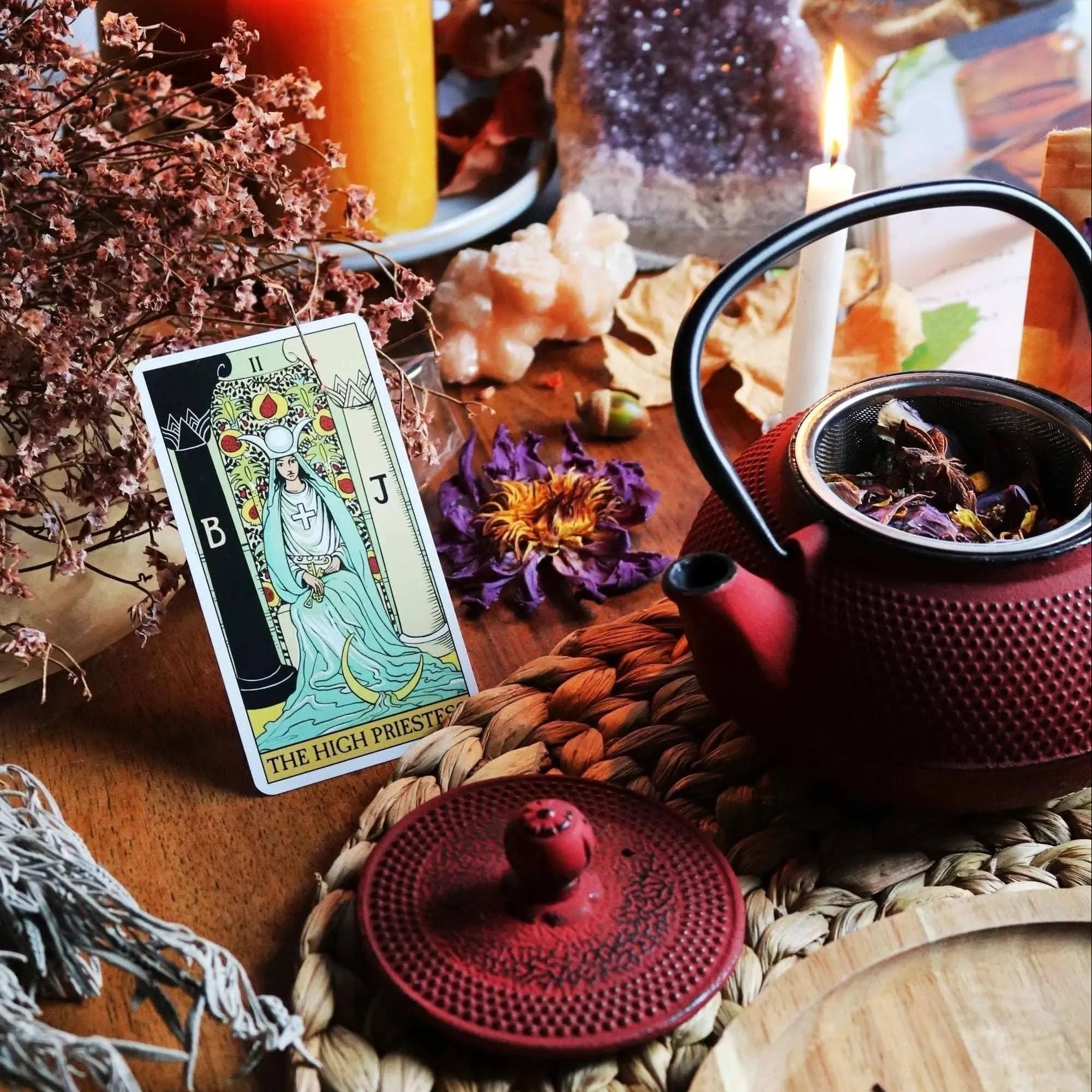 Priestess Tea: Lotus, Mugwort, Anise, Turmeric Chakra Blend - Magical Tea - Magical Tea - infusion.organic