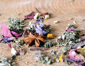Priestess Tea: Lotus, Mugwort, Anise, Turmeric Chakra Blend - Magical Tea - Magical Tea - infusion.organic