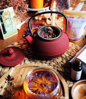 Priestess Tea: Lotus, Mugwort, Anise, Turmeric Chakra Blend - Magical Tea - Magical Tea - infusion.organic